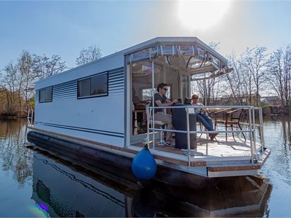 Houseboat Flexmarine Flexmobil 9.0 · 2021 · Lilly 16 (0)