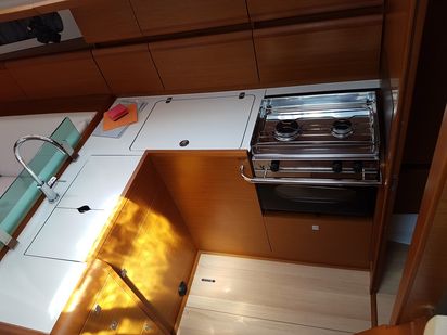Segelboot Jeanneau Sun Odyssey 419 · 2018 · Jazz (4)