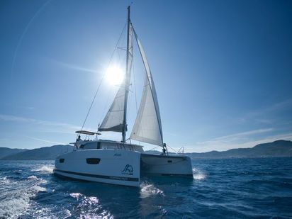 Katamaran Fountaine Pajot Astrea 42 · 2019 · Adele (1)