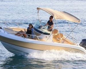 Sessa Marine Key Largo 20