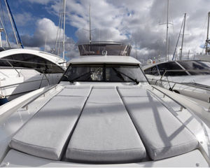 Jeanneau Prestige 42