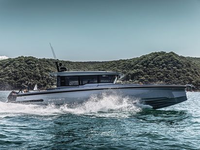 Motorboat Axopar 37 XC · 2023 (0)