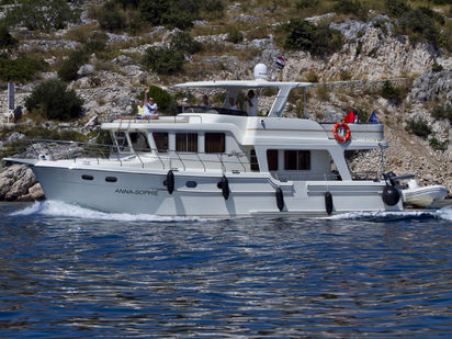 Barco a motor Adagio Europa 51.5 · 2013 (0)