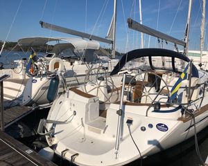 Bavaria 44