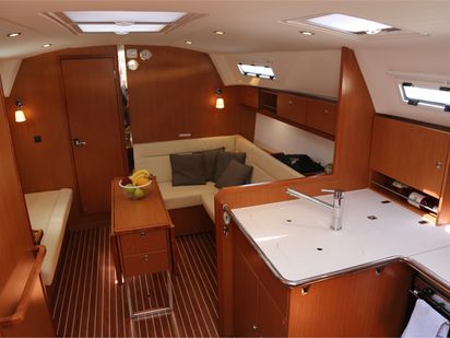 Sailboat Bavaria Cruiser 36 · 2012 · Doris (1)