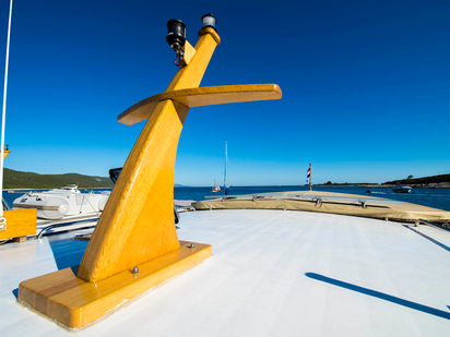 Motorboat Custom Built · 1990 (refit 2007) · Luka (2)