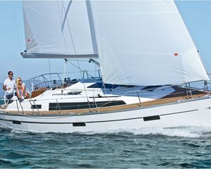 Bavaria Cruiser 37