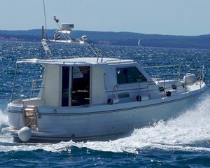 Sas Vektor Adria 1002