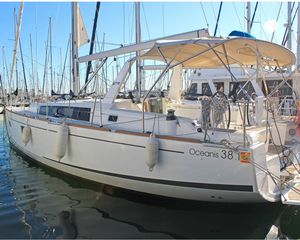 Beneteau Oceanis 38.1