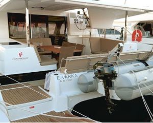 Fountaine Pajot Lucia 40