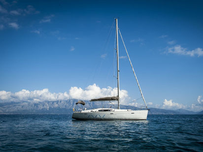 Segelboot Beneteau Oceanis 43 · 2010 (Umbau 2019) · OASIS - | Bowthruster | Solar P (0)