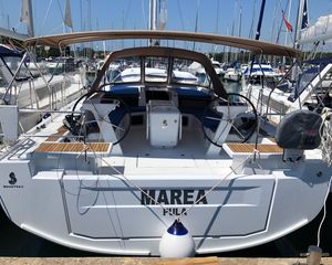 Beneteau Oceanis 51.1