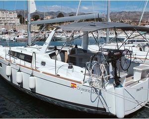 Beneteau Oceanis 38.1