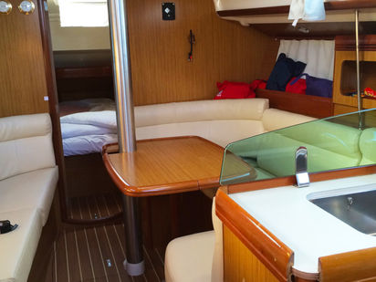 Voilier Jeanneau Sun Odyssey 36I · 2009 (réarmé 2015) · Dado (1)