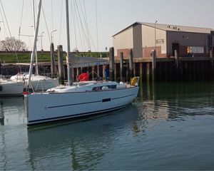 Dufour 310 Grand Large