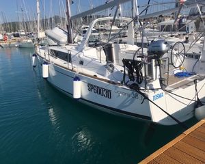 Beneteau Oceanis 38.1