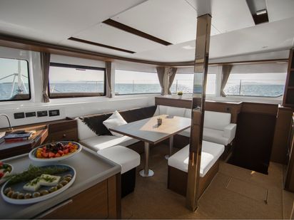 Catamaran Lagoon 46 · 2020 · Golden Promise (1)