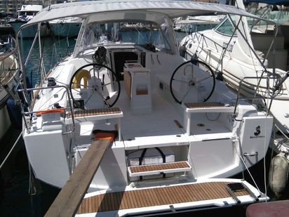 Zeilboot Beneteau Oceanis 38 · 2016 (0)