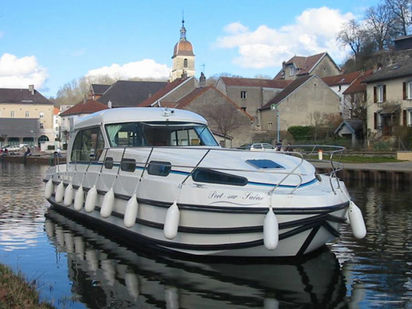 Péniche Nicols Sedan 1310 · 2006 (0)