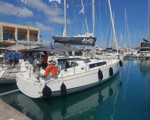 Beneteau Oceanis 38.1