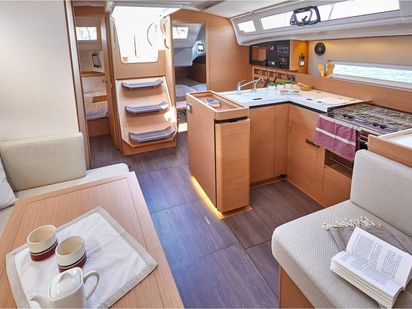 Zeilboot Jeanneau Sun Odyssey 410 · 2021 · Bella (1)