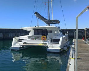 Fountaine Pajot Astrea 42
