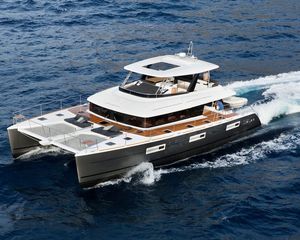 Lagoon 630