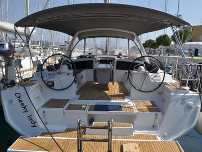 Voilier Beneteau Oceanis 48 · 2015 (0)