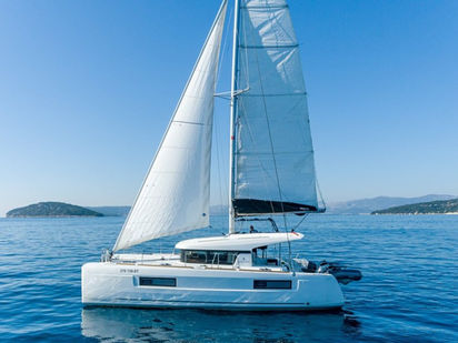 Catamarán Lagoon 40 · 2020 · BYE BYE 2020 (air condition, generator) (1)