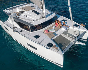 Fountaine Pajot Astrea 42