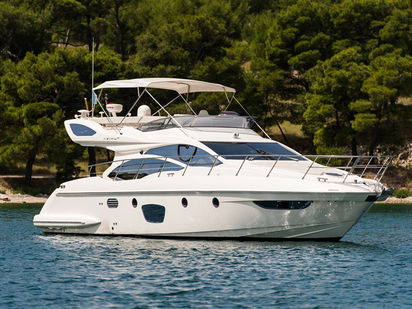 Bateau à moteur Azimut 47 · 2010 (0)