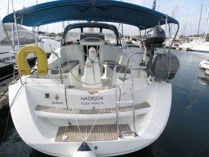 Velero Jeanneau Sun Odyssey 36I · 2010 (reacondicionamiento 2019) · Nadejda (1)