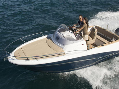 Barco a motor Jeanneau Cap Camarat 6.5 WA · 2019 (0)