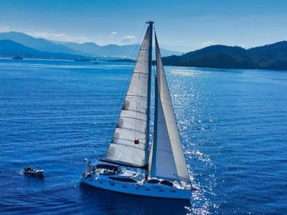 Motorsailor-2010 (1)