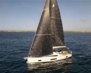Beneteau Oceanis 46.1