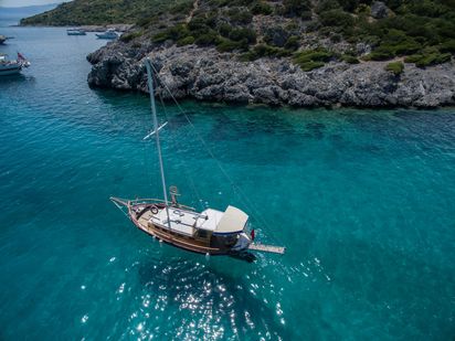 Gulet-Tirhandil (2010) (1)