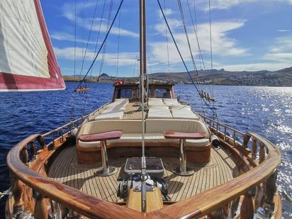 Gulet for daily cruise  (1)