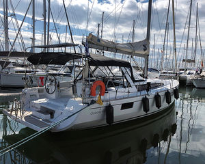 Beneteau Oceanis 48