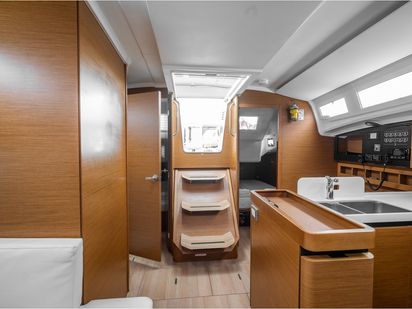 Sailboat Jeanneau Sun Odyssey 410 · 2019 · KALLISTO (1)