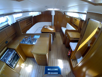 Sailboat Grand Soleil 45 · 2005 · Pingala (2)