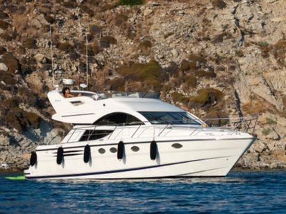 Motorboat Fairline Phantom 43 · 2006 (refit 2021) · Fairline 43 Fly (1)