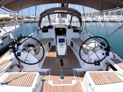 Segelboot Jeanneau Sun Odyssey 449 · 2018 · Blue Moon (2)