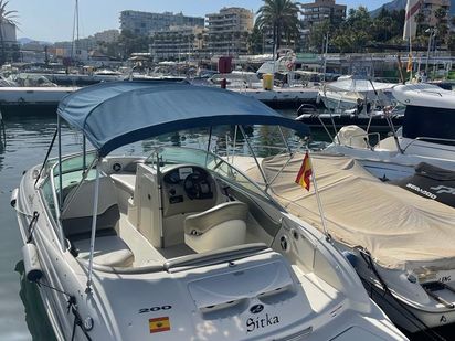 Barco a motor Sea Ray 200 · 2016 (reacondicionamiento 2017) · Sea Ray 200 Sundeck (1)