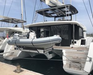 Lagoon 52