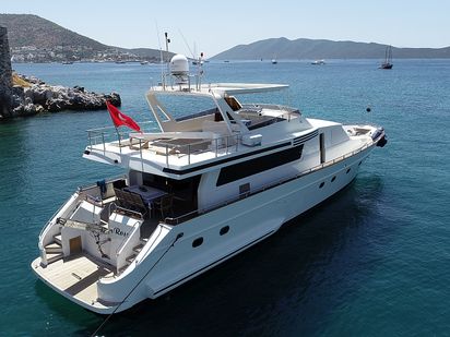 Barco a motore Custom Built · 1999 (0)