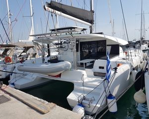 Lagoon 42