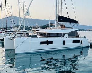 Lagoon 40