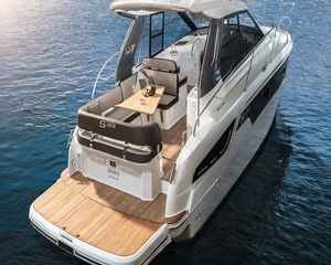 Bavaria Sport 33