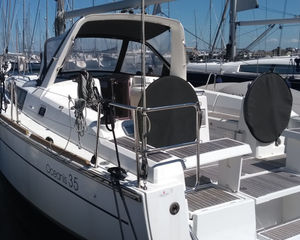 Beneteau Oceanis 35