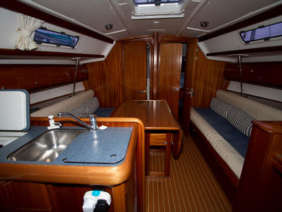 Sailboat Bavaria 36 · 2004 · Appaloosa (1)